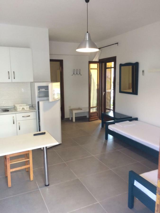 Marco'S Appartments Nea Poteidaia Luaran gambar